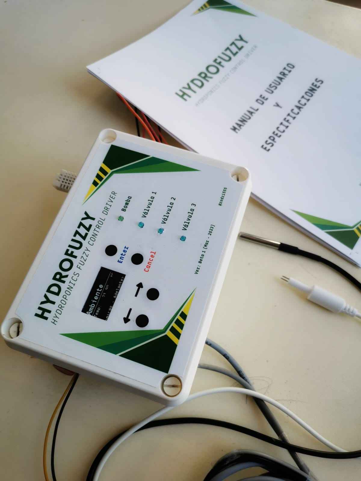 Controlador Hydrofuzzy para hidroponía